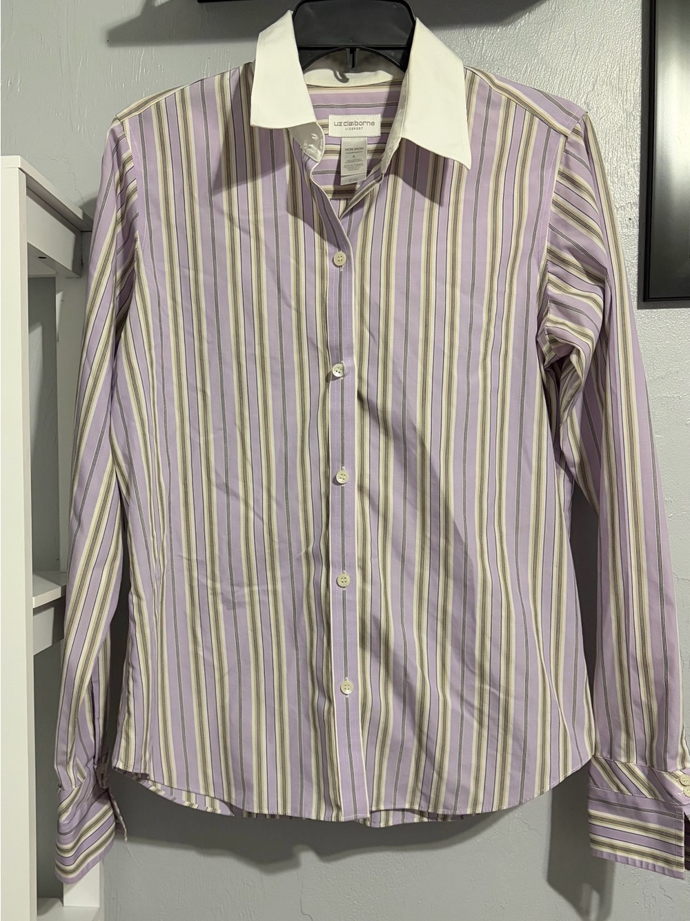 Liz Claiborne Lavender and White Striped Dress Shirt with White Collar